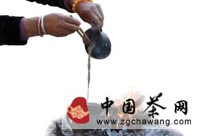 有关于云南秘制烤茶：炭火上的民俗的最新资讯