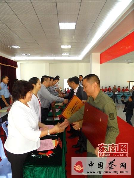 关于安溪龙涓乡开启“泉州非遗之旅”首站 组织茶园管理培训的热门消息