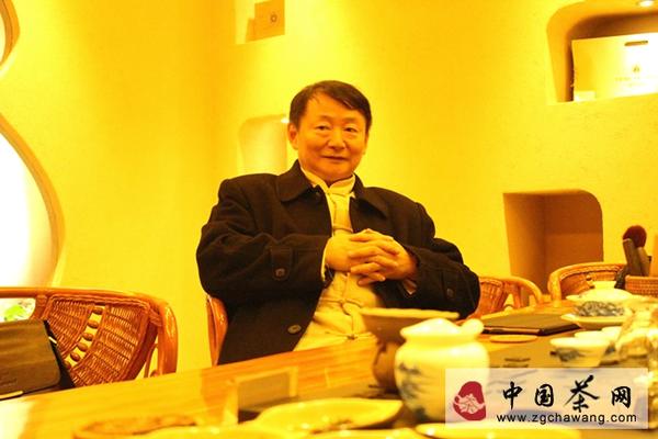 有关于CCTV发现之旅·“和明星去旅行”探秘曼松贡茶山特别节目即将开拍的最新信息(3)