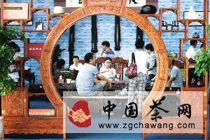 关于去年贵阳茶客“喝”了2亿元的热门信息