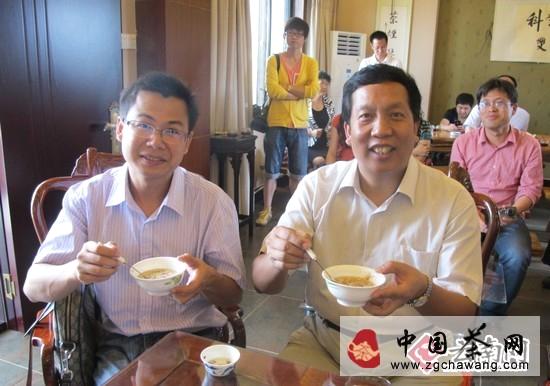关于云南农大：茶学院普洱茶茶香惹人醉的新闻(4)