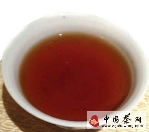 关于李连杰微博发百年普洱老茶引发热议的信息