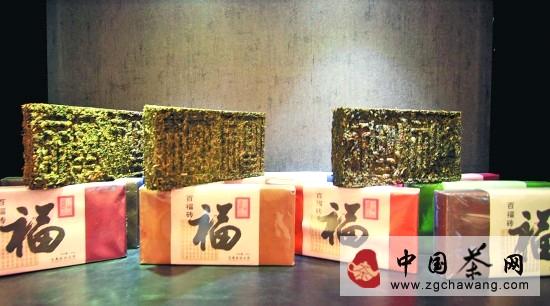 关于泉州茶商：平价茶 传统茶 迎战中秋茶市（图）的热门消息(2)