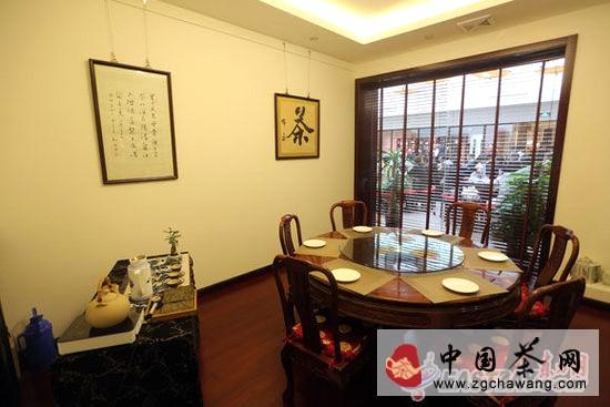 有关于秋萍茶宴20周年庆 千年茶文化浓缩成一道菜的热门新闻(1)