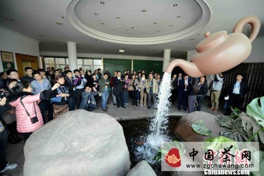 关于海外华媒福建安溪领略千年茶文化的最新资讯