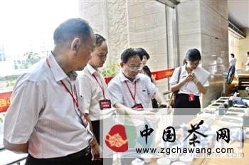 关于2013春季千亿铁观音茶王赛 完美收官的信息