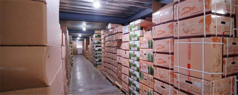 关于云南40万吨普洱茶躺在仓库！古树茶，无法面对残酷的现实的新闻