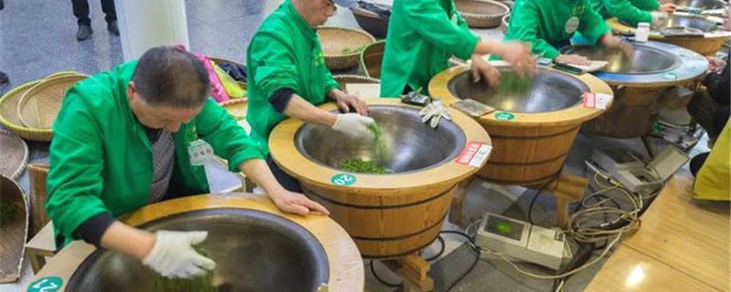 关于“新科炒茶王”花落外桐坞！00后炒茶“后浪”们来了的最新资讯