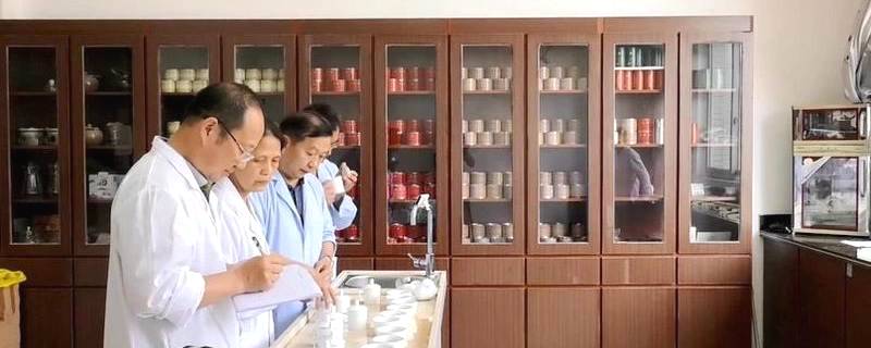 有关于尤溪举办第十三届茶叶鉴评会，来源：大众报业•大众日报客户端  如涉及侵权请联系删除六家企业选送茶样脱颖而出的消息