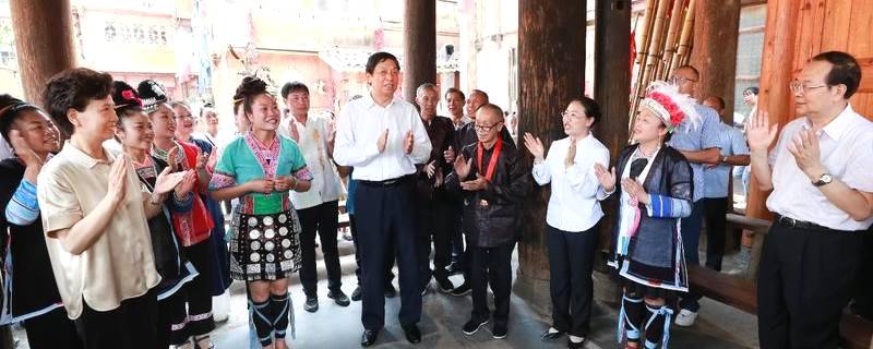 关于栗战书委员长贵州调研，强调贵州茶产业要做出自己特色，走出一条高质高效农业现代化发展之路的热门消息