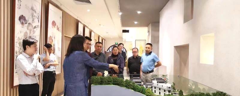 有关于凤庆县来粤深化产销合作 共谋滇红之乡新发展的新闻