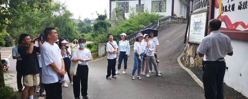 关于20余名清华大学硕士研究生到湄潭开展实践调研的最新消息