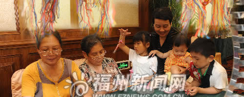关于福州端午独特习俗不少　贴午时书制午时茶扎彩粽的资讯