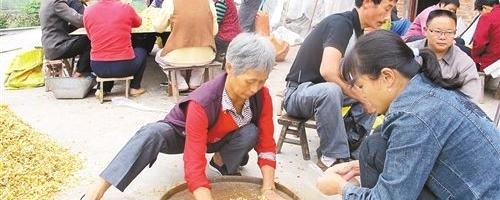 关于种植加工百合 年赚70多万的消息