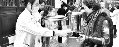 有关于福州国医堂免费供应防流感药茶的最新信息