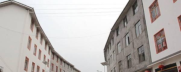 关于恩施白杨坪茶叶民俗一条街建设进入尾声的热门信息