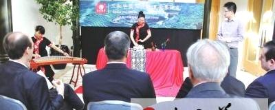 有关于工夫茶 泡出中国茶魅力(组图)的热门新闻