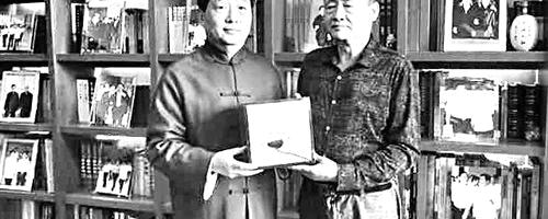 关于国家博物馆再收藏大红袍 12位传承人联手申遗的热门资讯