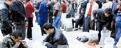 有关于信阳市打造毛尖茶品牌 茶产业发展成就辉煌的热门新闻