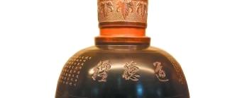 有关于钦州坭兴陶市价仅为宜兴陶十分之一的信息