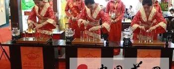 关于温暖和谐的大家庭产生凝聚力的热门资讯