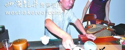 关于５棵茶苗成就武夷名茶大红袍的热门资讯