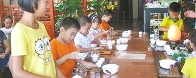 有关于新乡市沁园春茶艺馆首届少儿茶艺班结业的热门新闻