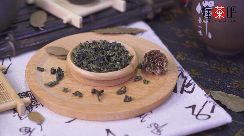 喝绿茶的好处和坏处(1)