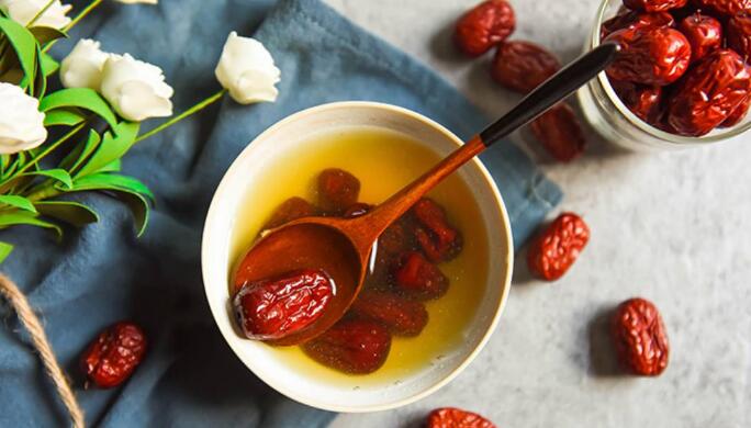 什么茶适合熬夜养肝排毒