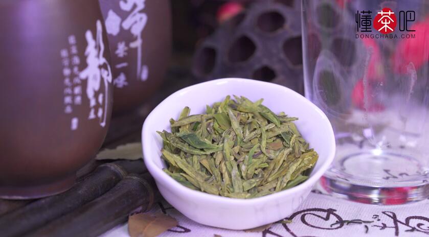 龙井茶的特点是什么