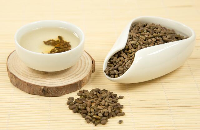 喝决明子养肝茶有什么好处