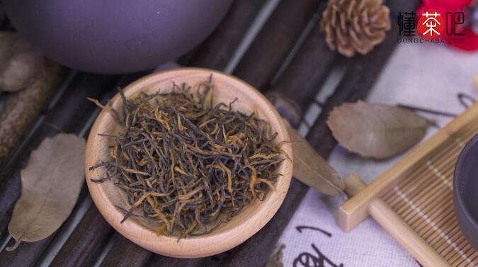 泡金骏眉茶水温需要多少度(1)