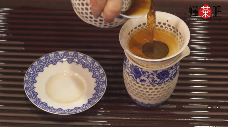 普洱茶冲泡方法的步骤(2)