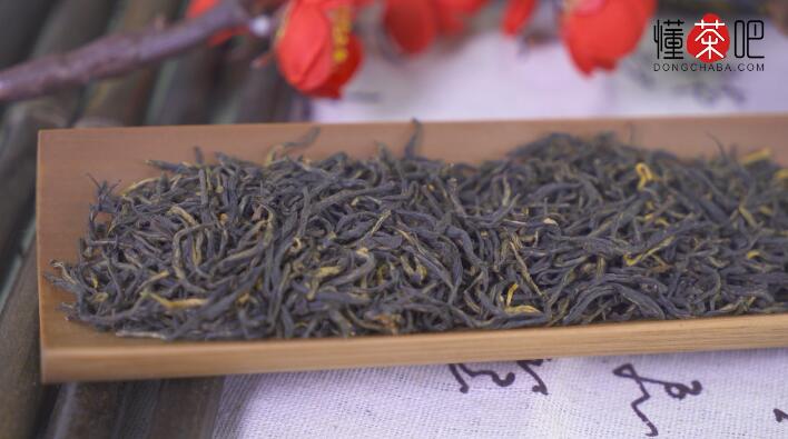 祁门红茶外形色泽特点(1)