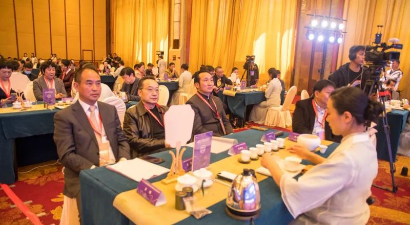 关于共话产业发展新路径，云南省普洱茶协会2021年年会在昆举行的资讯(4)