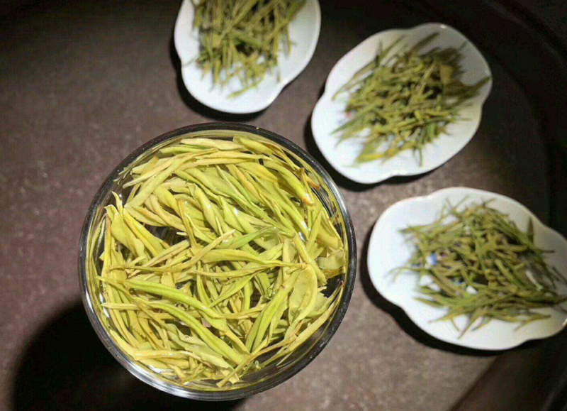 有关于安吉白茶春茶多少钱一斤2022 的新闻(1)