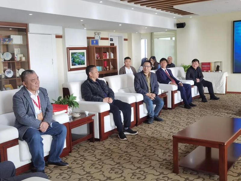 有关于广东相关茶业会到云南省普洱茶协会交流的资讯