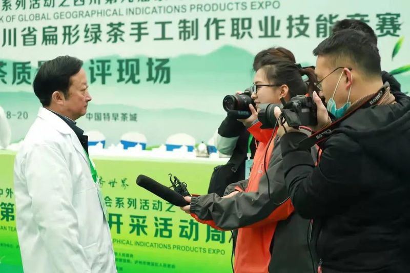 有关于“天府龙芽杯”2022年四川省扁形绿茶手工制作职业技能竞赛在泸州纳溪区成功举行！的新闻(10)