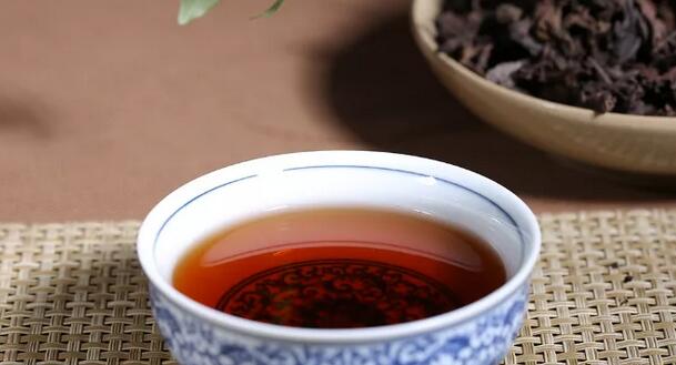 黑茶有助于睡眠吗(1)