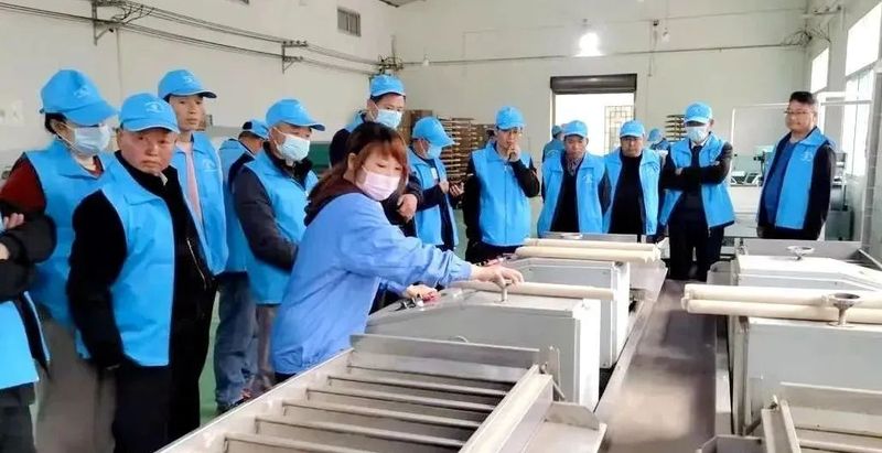 关于汉阴：茶叶专家“零距离”培训 助推茶产业发展的资讯(3)