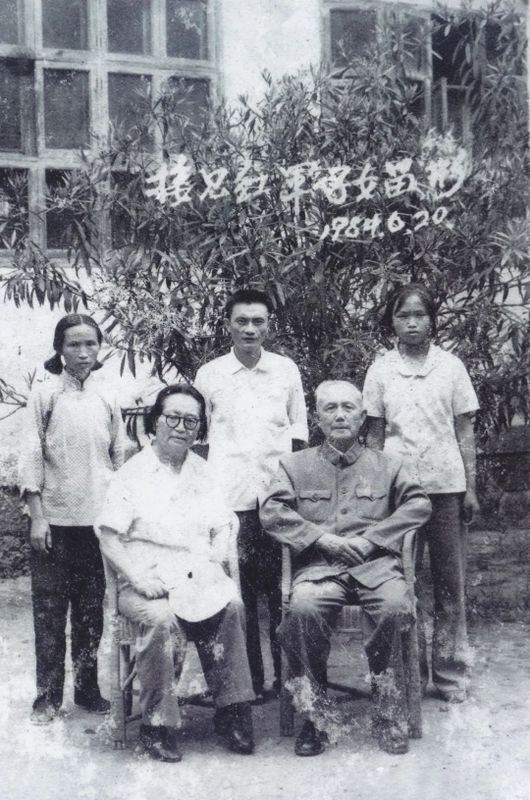关于四川宜宾：筠连县红色茶乡旅游行的新闻(10)