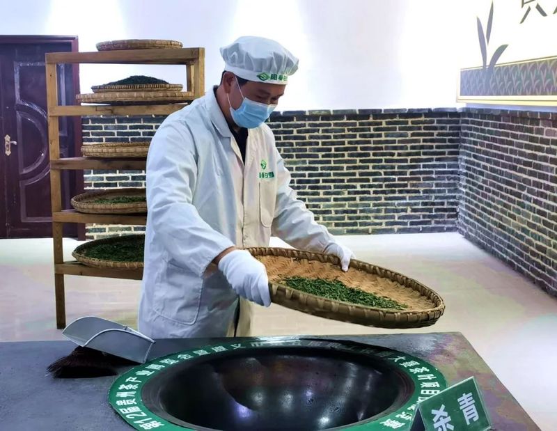 有关于茶韵·湄潭,中国制茶大师唐诗江:用“匠心”制好茶的消息(1)
