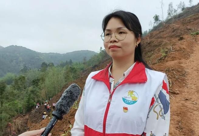 关于双凤镇:采茶种茶忙,不负好春光的消息(9)
