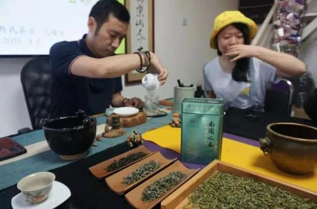 有关于贵州:晴隆春茶品鉴会在陕西省西安市举行的最新消息(2)