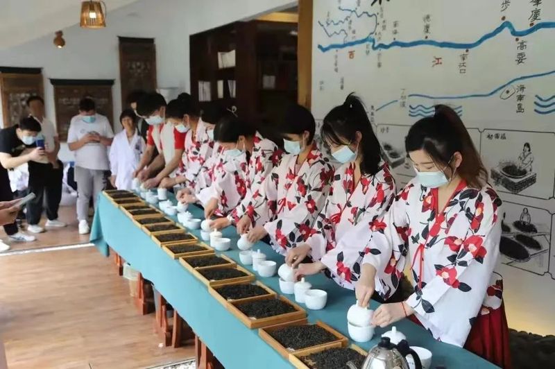 有关于苍梧县两新组织助力推动六堡茶产业发展的最新消息(3)
