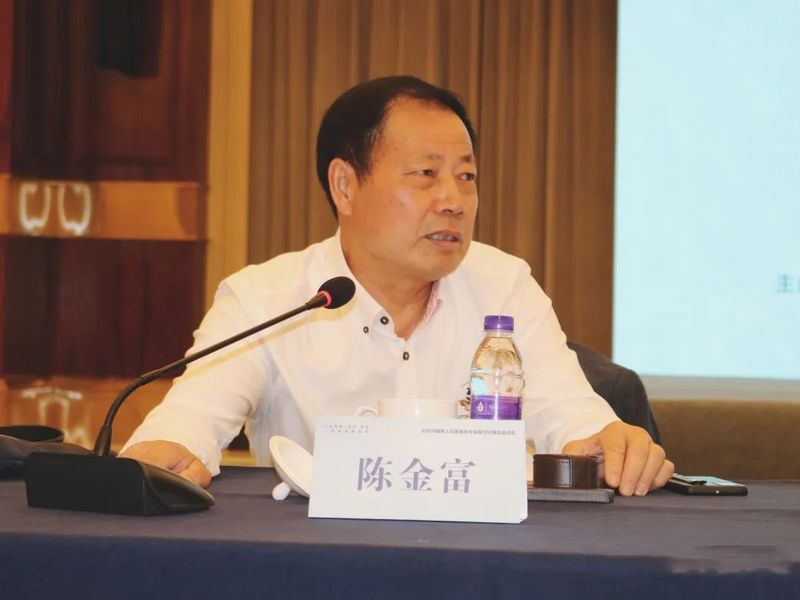 关于上虞区举行纪念中国茶人刘祖香先生诞辰100周年座谈会的内容(1)