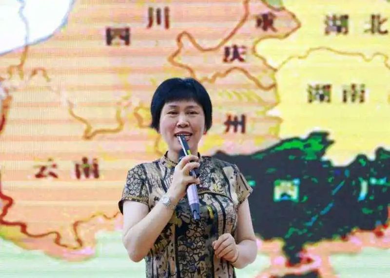有关于一盏茶香润童心:茶文化走进常德校园的资讯(3)
