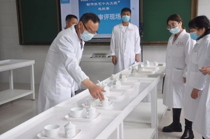 有关于2022年度紫阳毛尖传统手工制作技艺十大工匠选拔赛圆满落幕的内容(5)