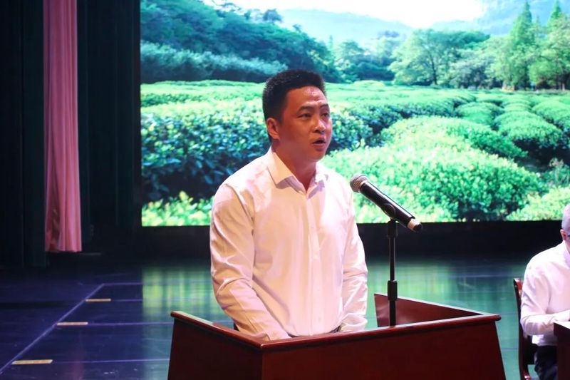 有关于武夷山又迎“春天”,这场茶业雅集盛会释放出哪些信号?的内容(8)