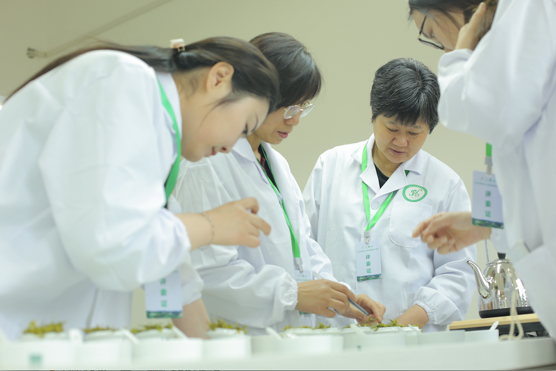 关于2022年国际茶日暨恩施硒茶斗茶赛圆满结束！获奖名单即将公布！的最新消息(6)